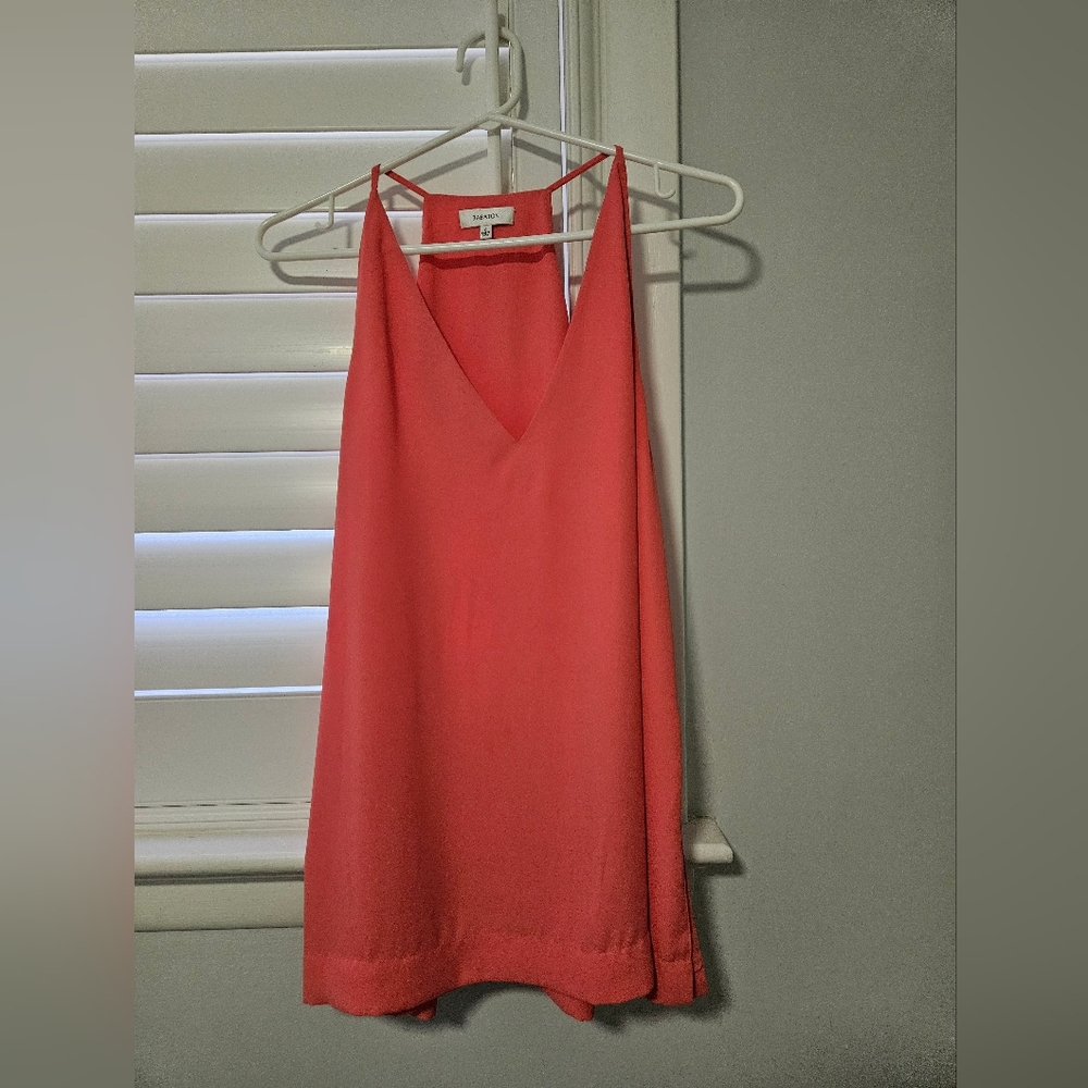 Like new Aritzia Babaton "Morris" coral tank small